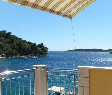 아파트 By The Sea Grscica, Korcula - 567 Blato (Korcula)